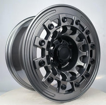T-258 17"-Matt Black+Black Rivets thumbnail