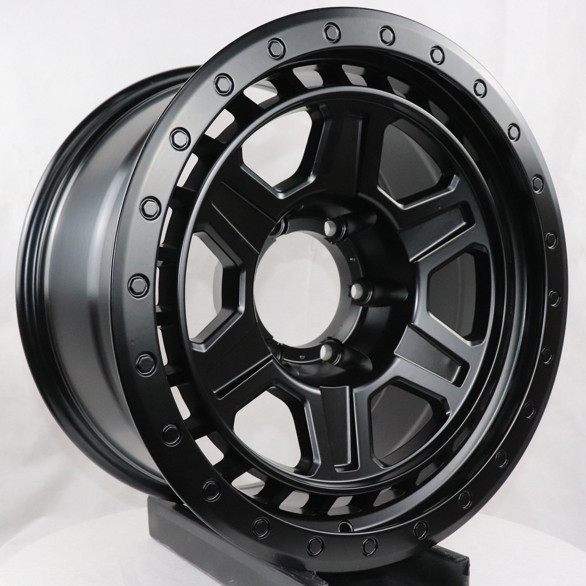 T-185 17"-Matt Black