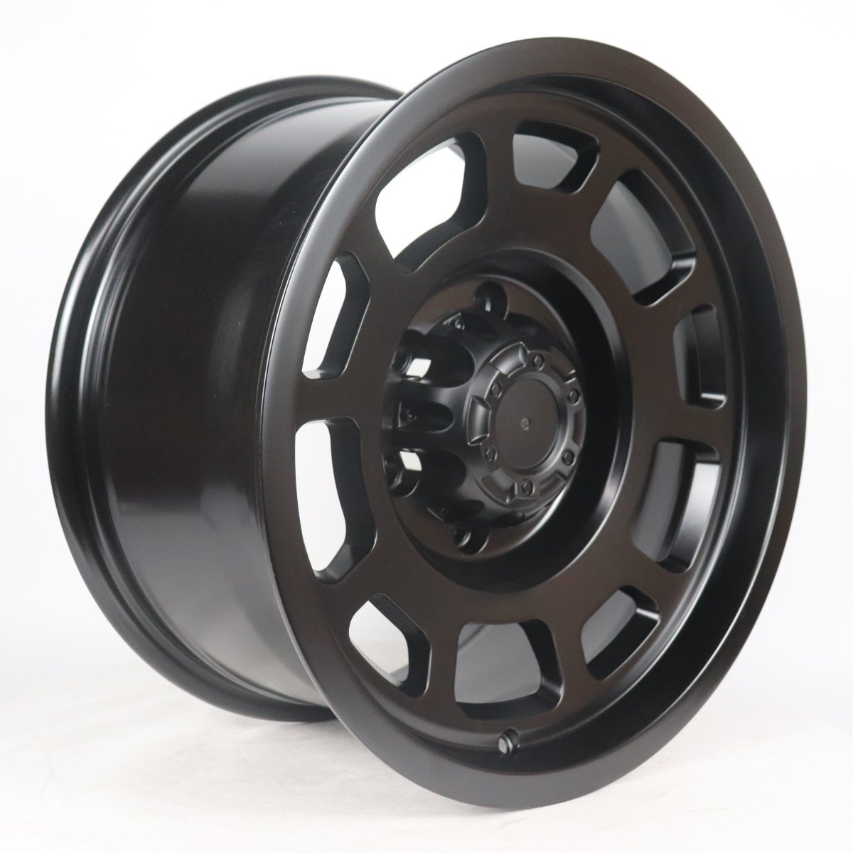 T-213 17"-Matt Black